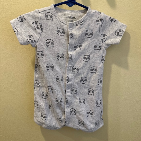 Carter’s 3-6 months Baby Boy Animal Faces Button Down Romper
Euc - Picture 6 of 6